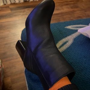 Dolce vita black leather boots